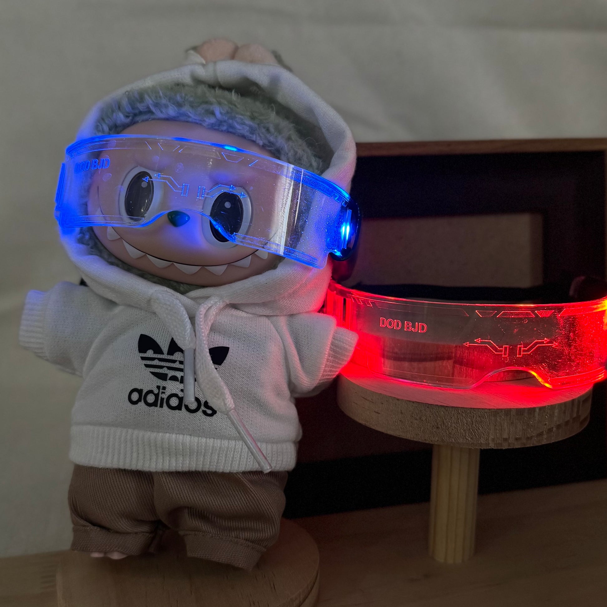 Windproof, luminous and cool goggles（single）