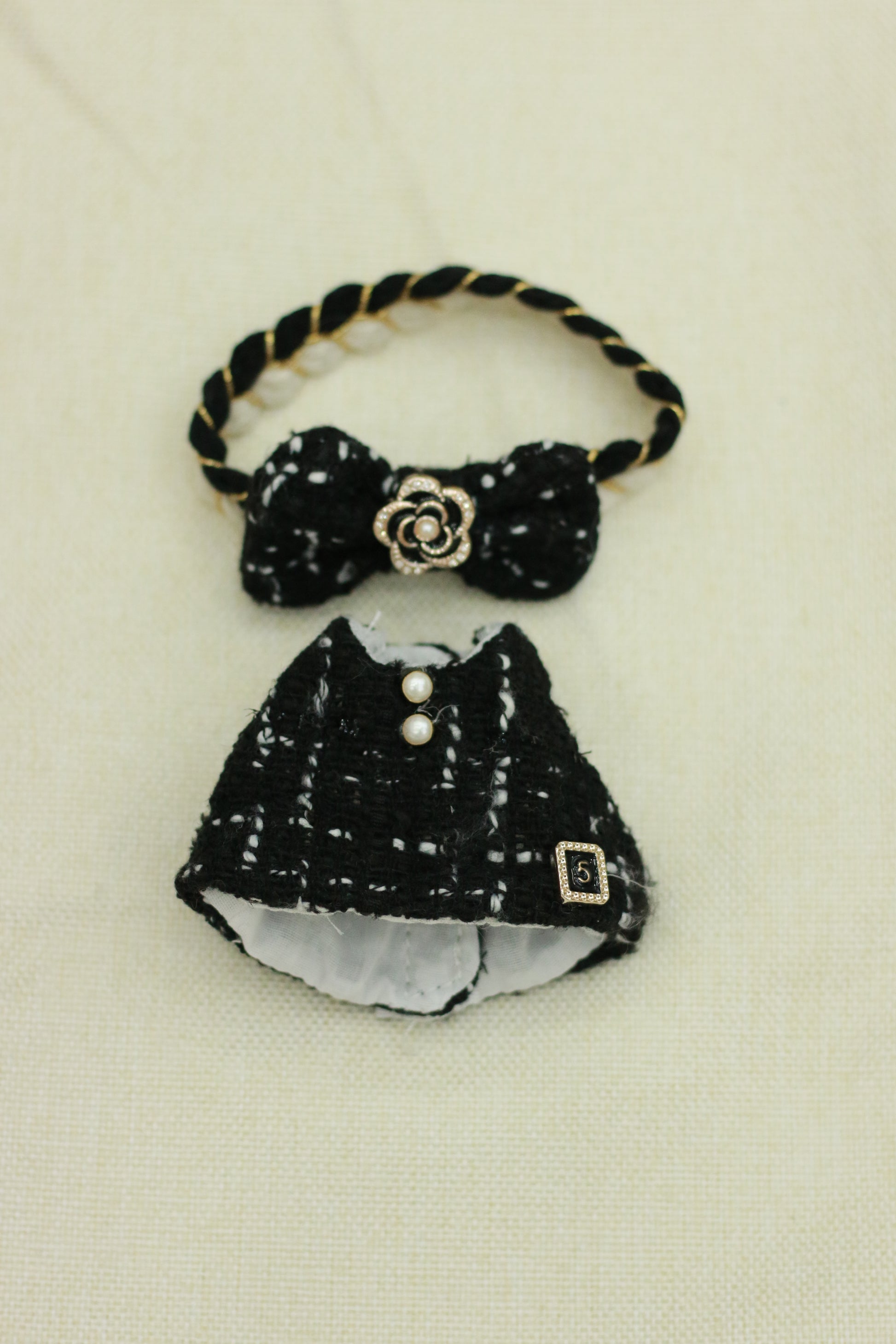 Sweet and delicate chanel-style fashion set