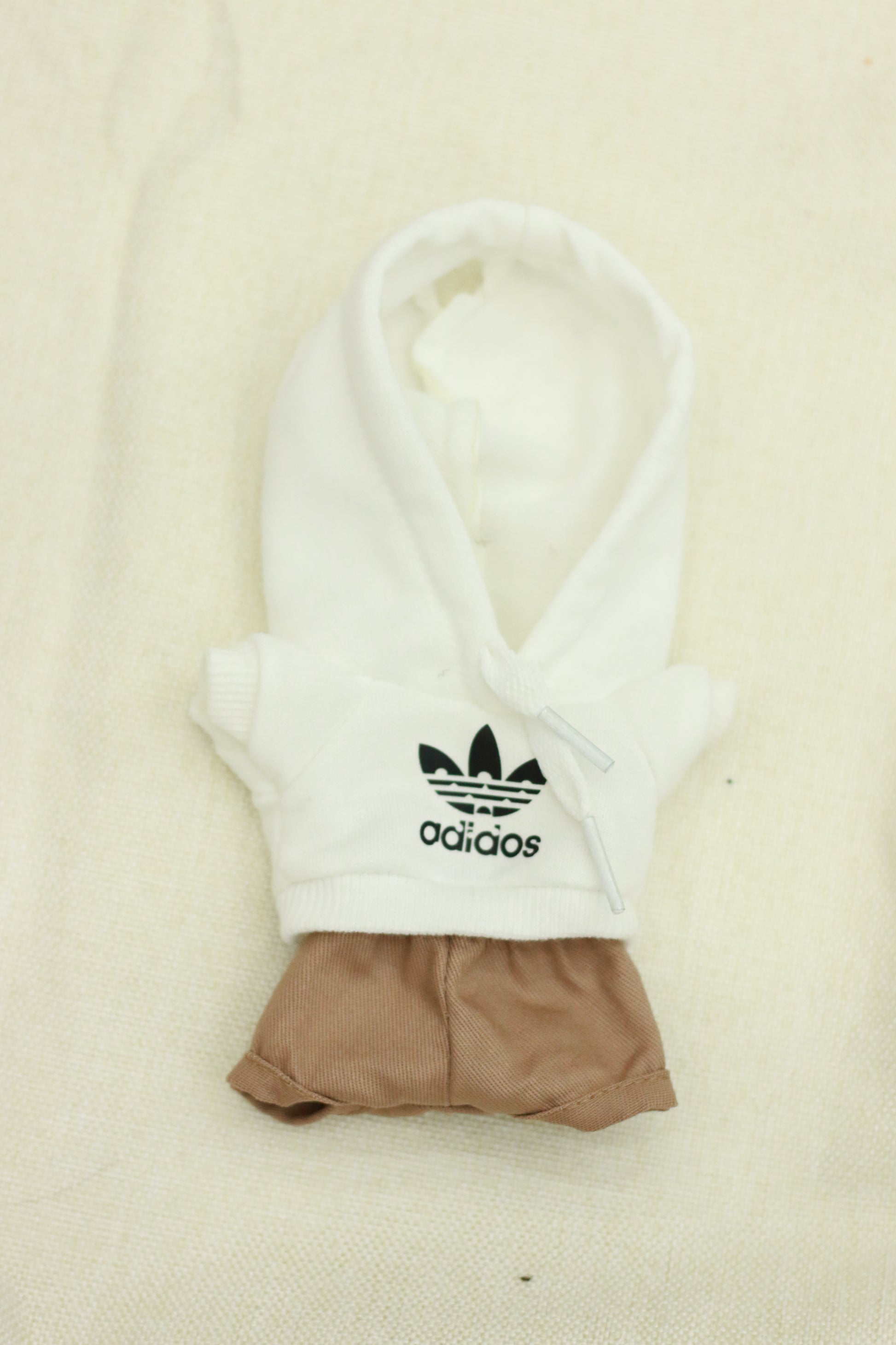Sporty and casual hooded sweatshirt set